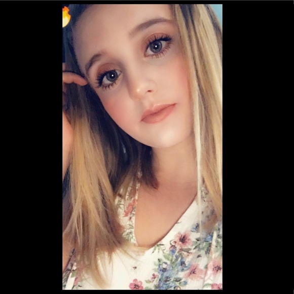 Meet your Posher, Jenna - Picture 1 of 1